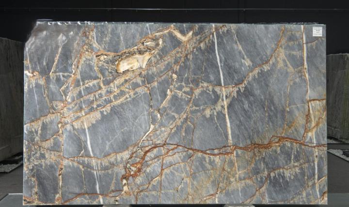 QUARTZITE CALACATA GOLD 2.00CM BRUSHED 6352